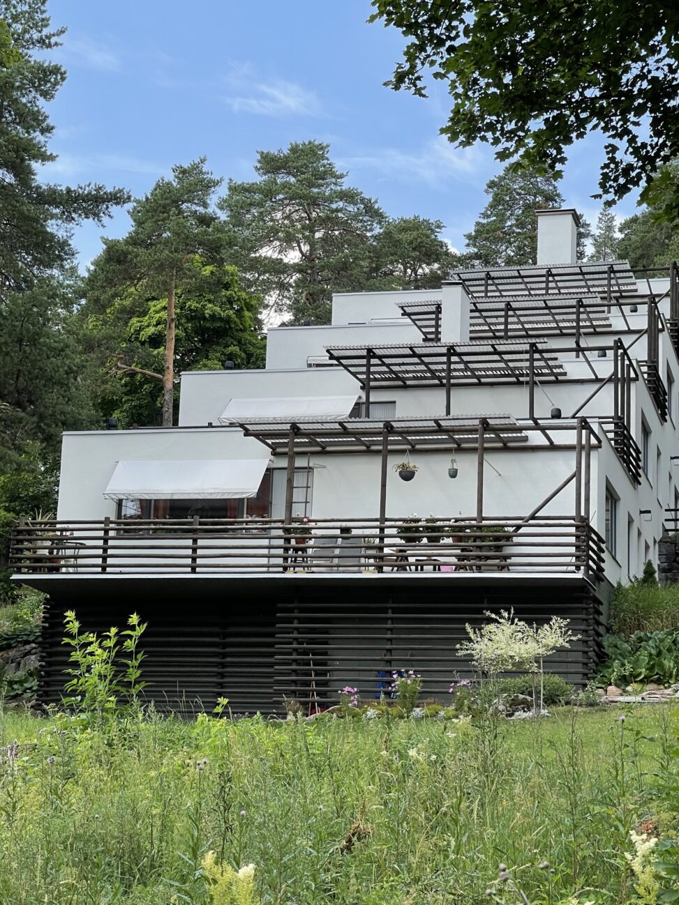 Kuva Alvar Aallon terassitalosta kesältä 2021